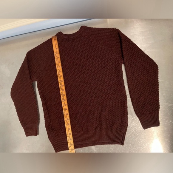 Cedarwood State - Men’s - chunky knit burgundy raglan sleeve sweater - Picture 4 of 4